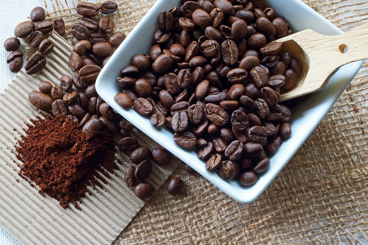 coffee, coffee beans, caffeine-7004919.jpg